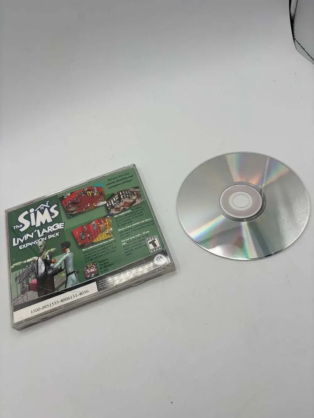 LOT of 3 Sims PC Expansion Packs: Livin’ Large, Hot Date and Superstar